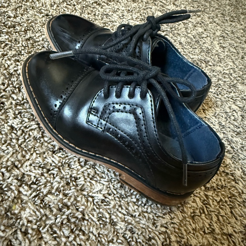 Classic Black Leather Men's Shoes